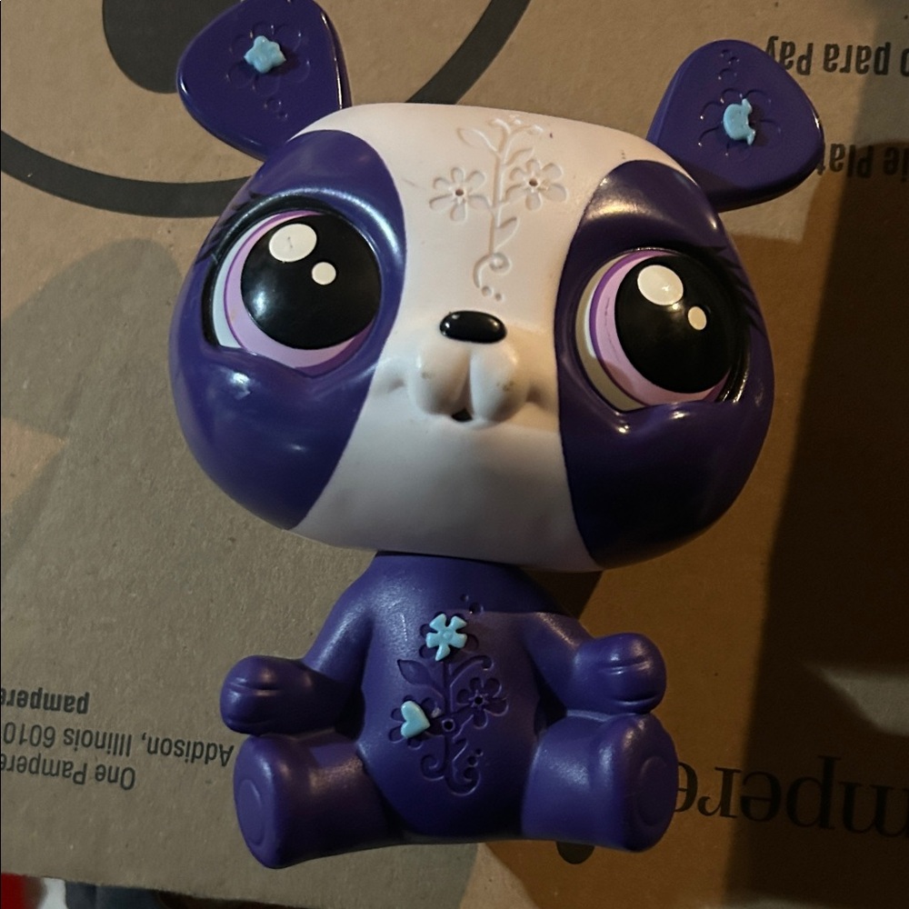 Littlest pet shop decorate your pet- Purple and White Panda Figure -